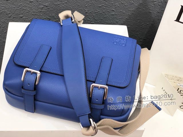 LOEWE包包 羅意威military messenger經典信使包 羅意威小挎包 11358  tcl1382